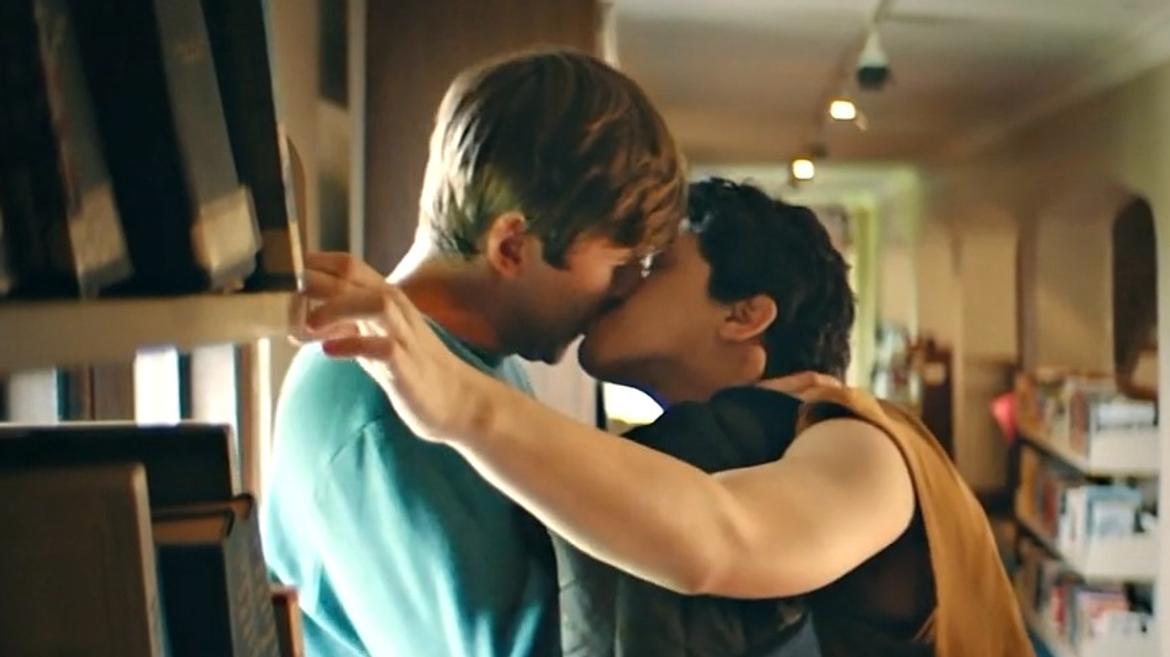 Hottest Ignacio Diaz-Silverio Scene in Departing Seniors. Gay. 79292