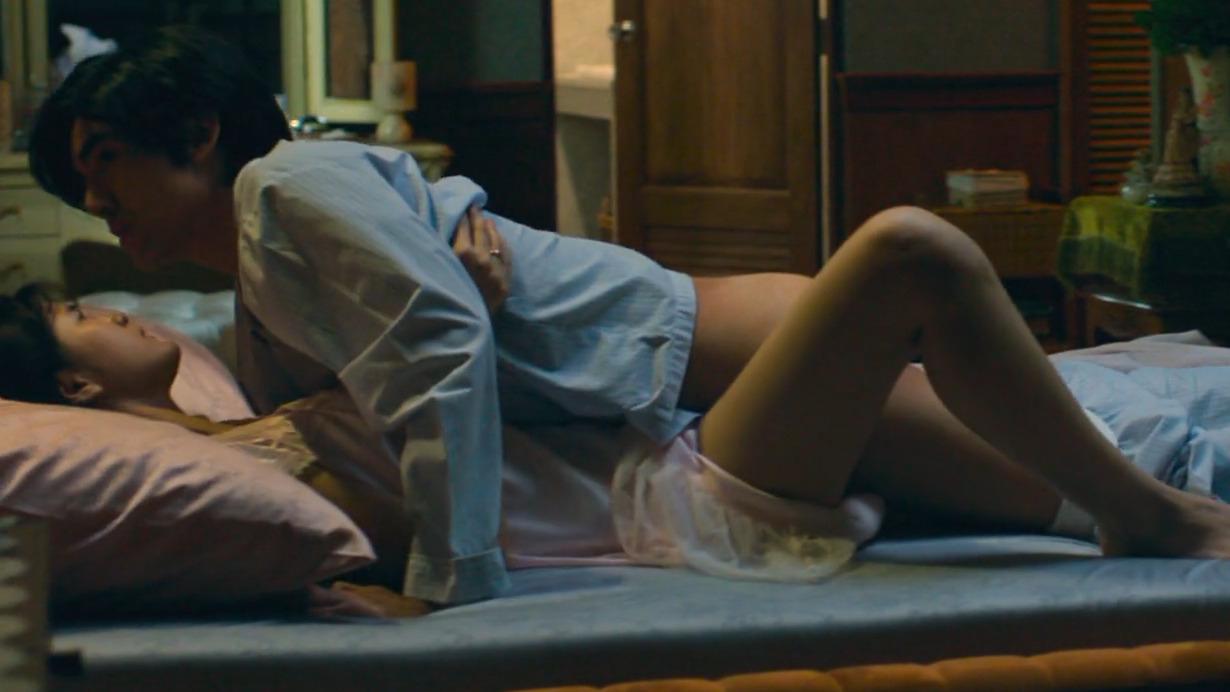 Chantavit Dhanasevi Nude in Doctor Climax. Butt, Sexy, Straight, bulge, shirtless. 79360