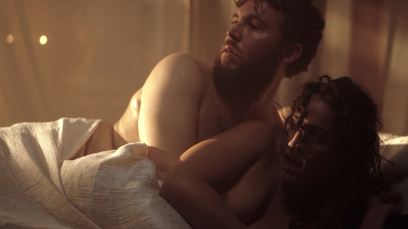 Sexiest Scenes of Titus Flavianus from Those About to Die. Sexy, Shirtless, Straight. 79595