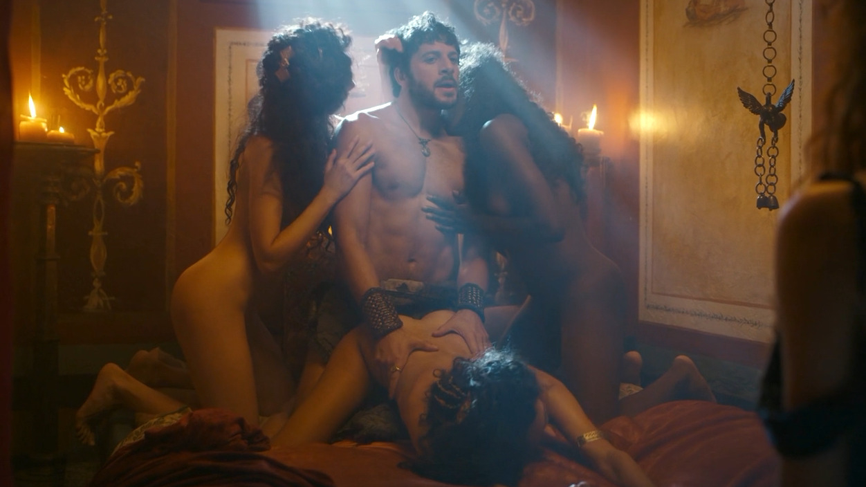 Sexiest Dimitri Leonidas Scene in Those About to Die. Sexy, Shirtless, Straight. 79615