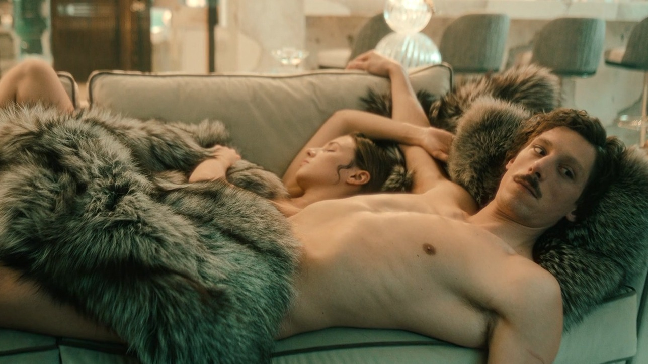 Sexiest Scenes of Jędrzej Czernecki from Boxer. Sexy, Shirtless, Straight. 80075