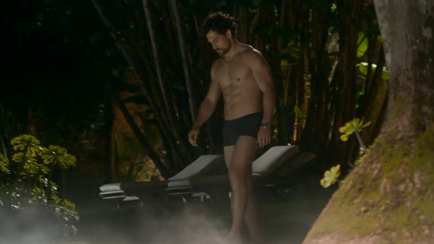 Sexiest Elia Scenes. Shirtless, bathing suit, bulge. 80350