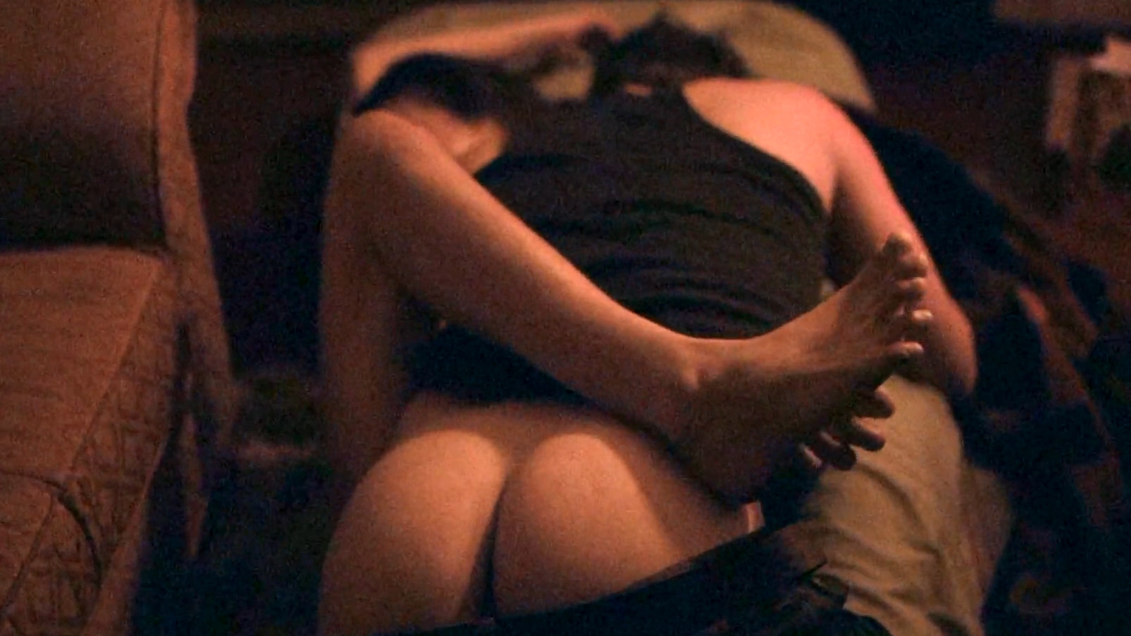 Joseph Quinn Nude as Michael. Butt, Shirtless, Straight, underwear. 80414