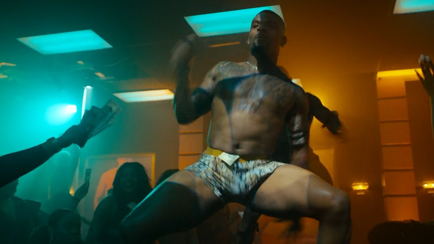 Beauty in Black's Sexiest Scenes with Deangelo Howard Jr.. Bulge, Shirtless, Underwear, sexy. 80472