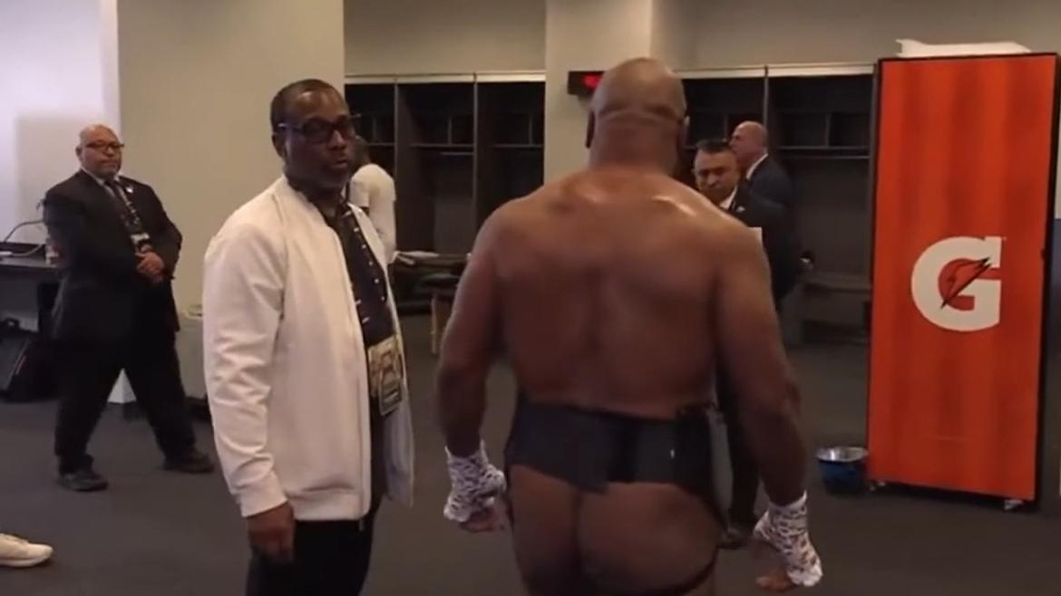 Mike Tyson Naked as Self. Butt, Shirtless. 80601