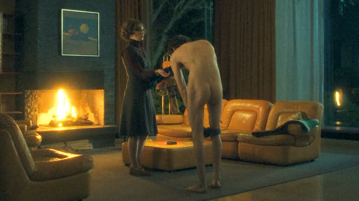 Elias Grünthal Nude as Peter Schmitt (16/17 Jahre). Butt, Shirtless. 81032