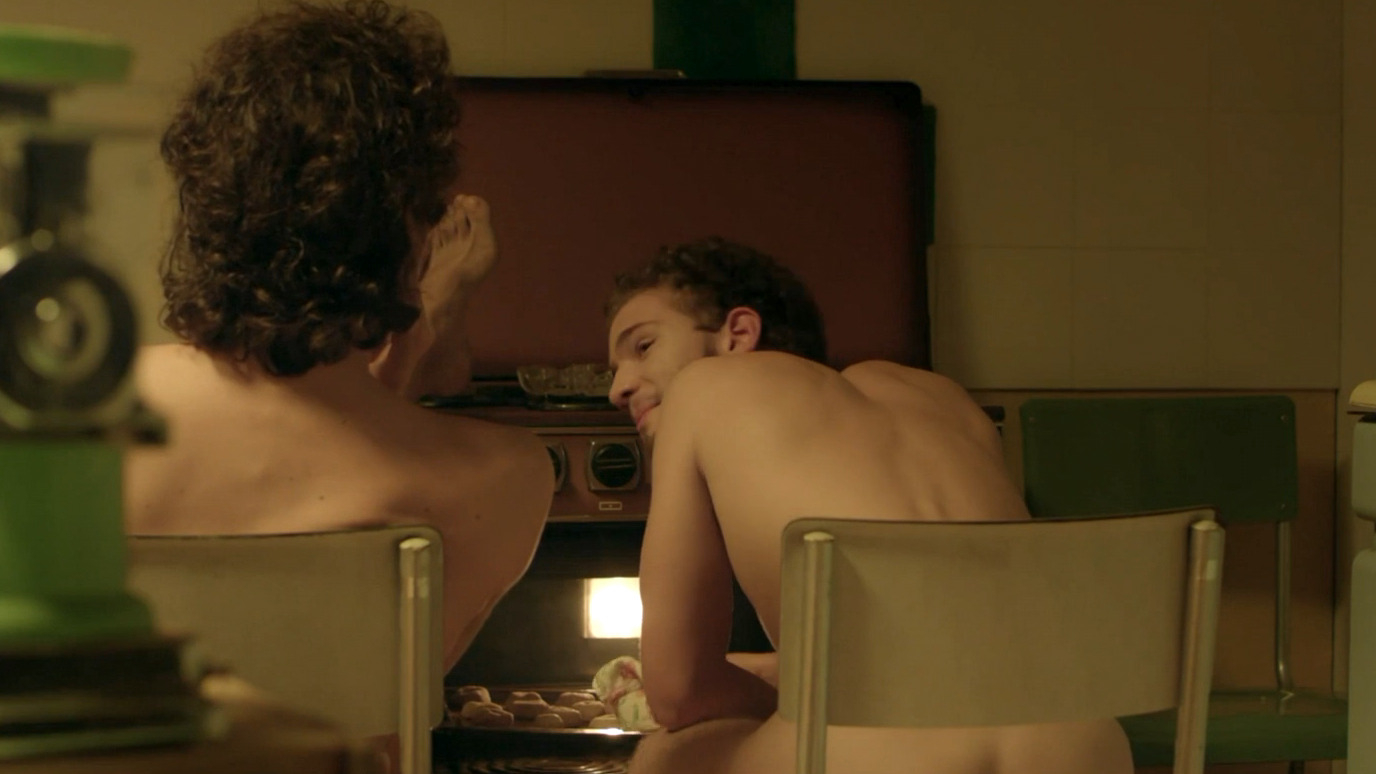 Tobia De Angelis Nude in Bitter Years. Butt, bulge, shirtless. 81196