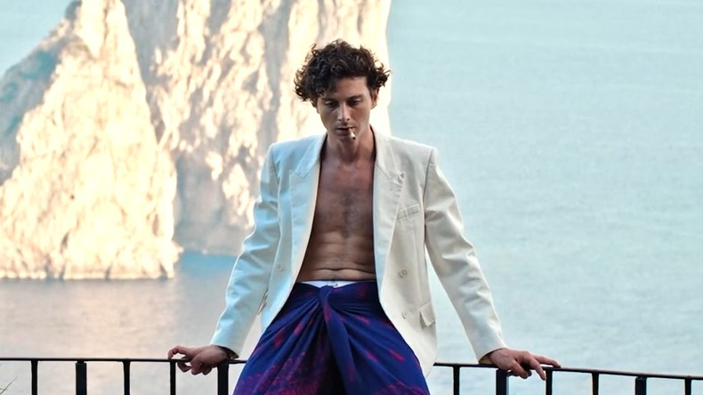Hottest Raimondo Scenes. Sexy, Shirtless, bathing suit, straight. 81909