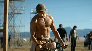 Sexiest Scenes of Lucas Russell from Ransom Canyon. Shirtless, bulge, butt. 84209