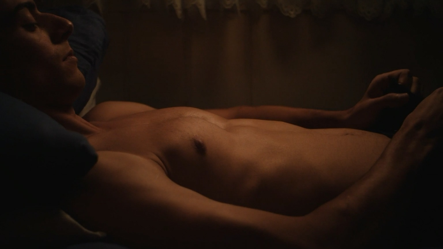 Hottest Leo Scenes. Shirtless, gay, underwear. 81543