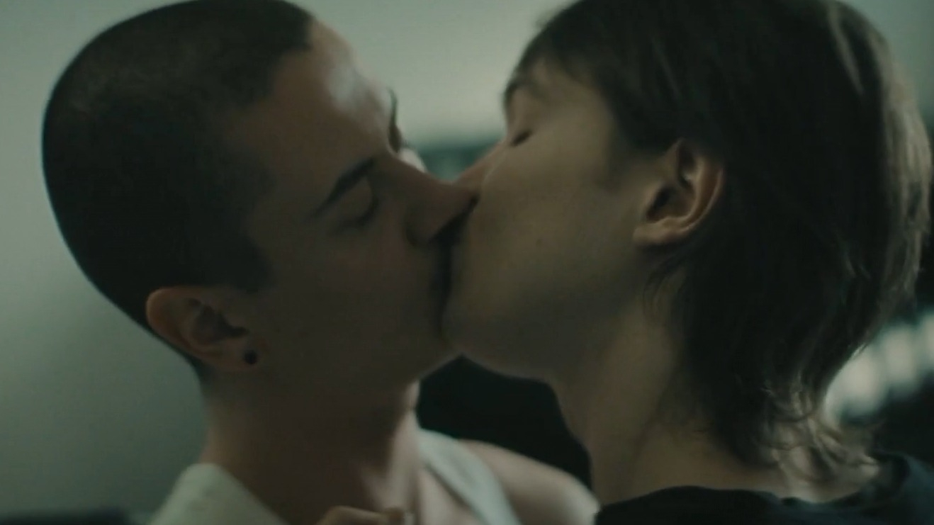 Hottest Lenni-Kim Scene in FEM. Gay, Shirtless, underwear. 82394