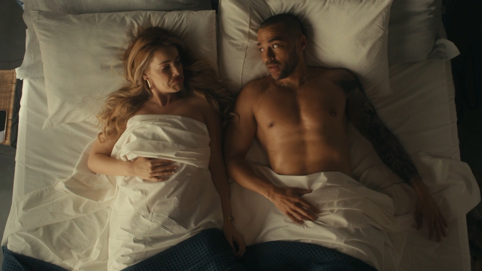 Sexiest Scenes of Daniel De Luca from Hotel Costiera. Shirtless. 82433