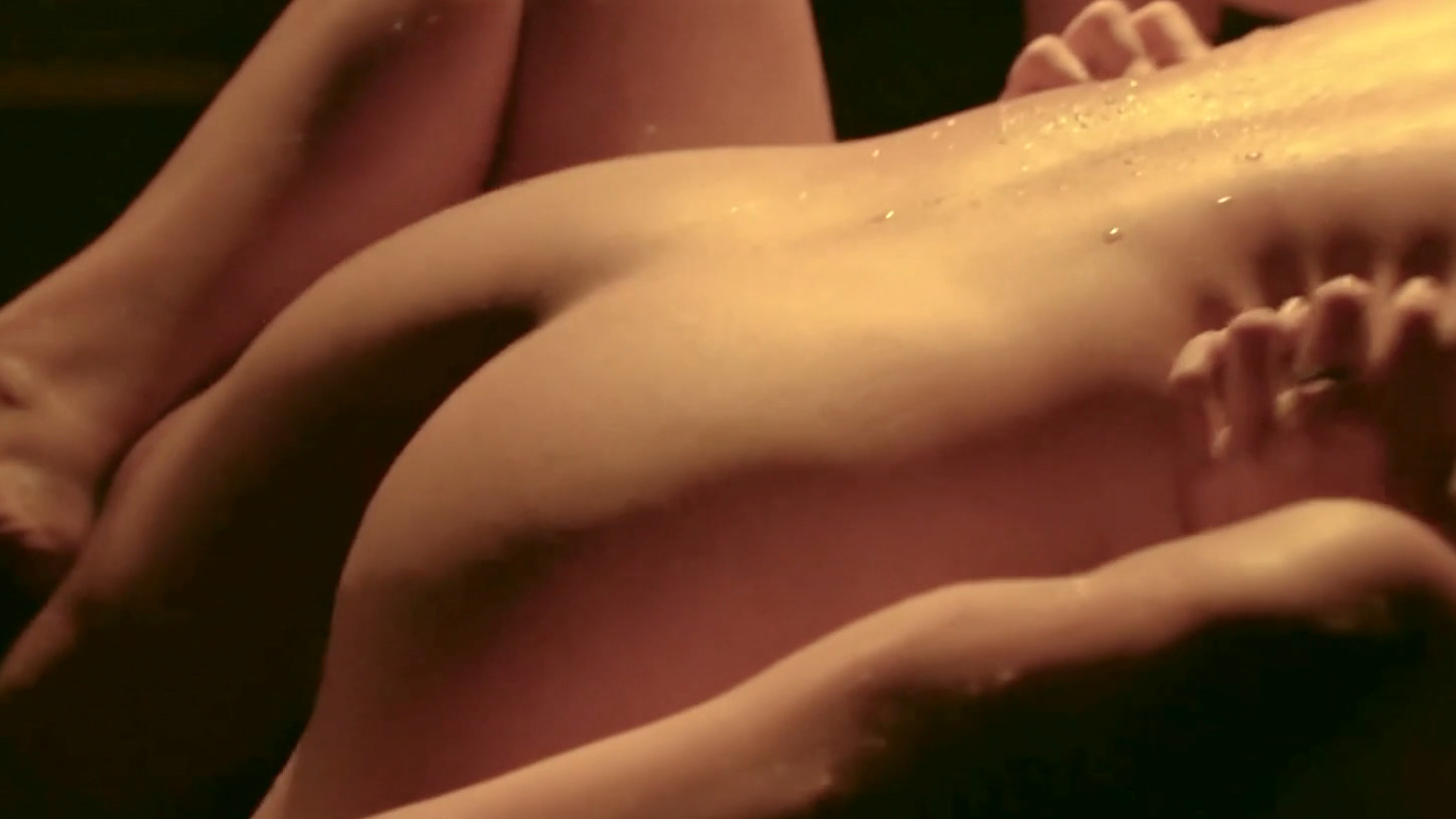 Nudes of Domeng from Victoria's Silver. Butt, Shirtless, Straight. 82572