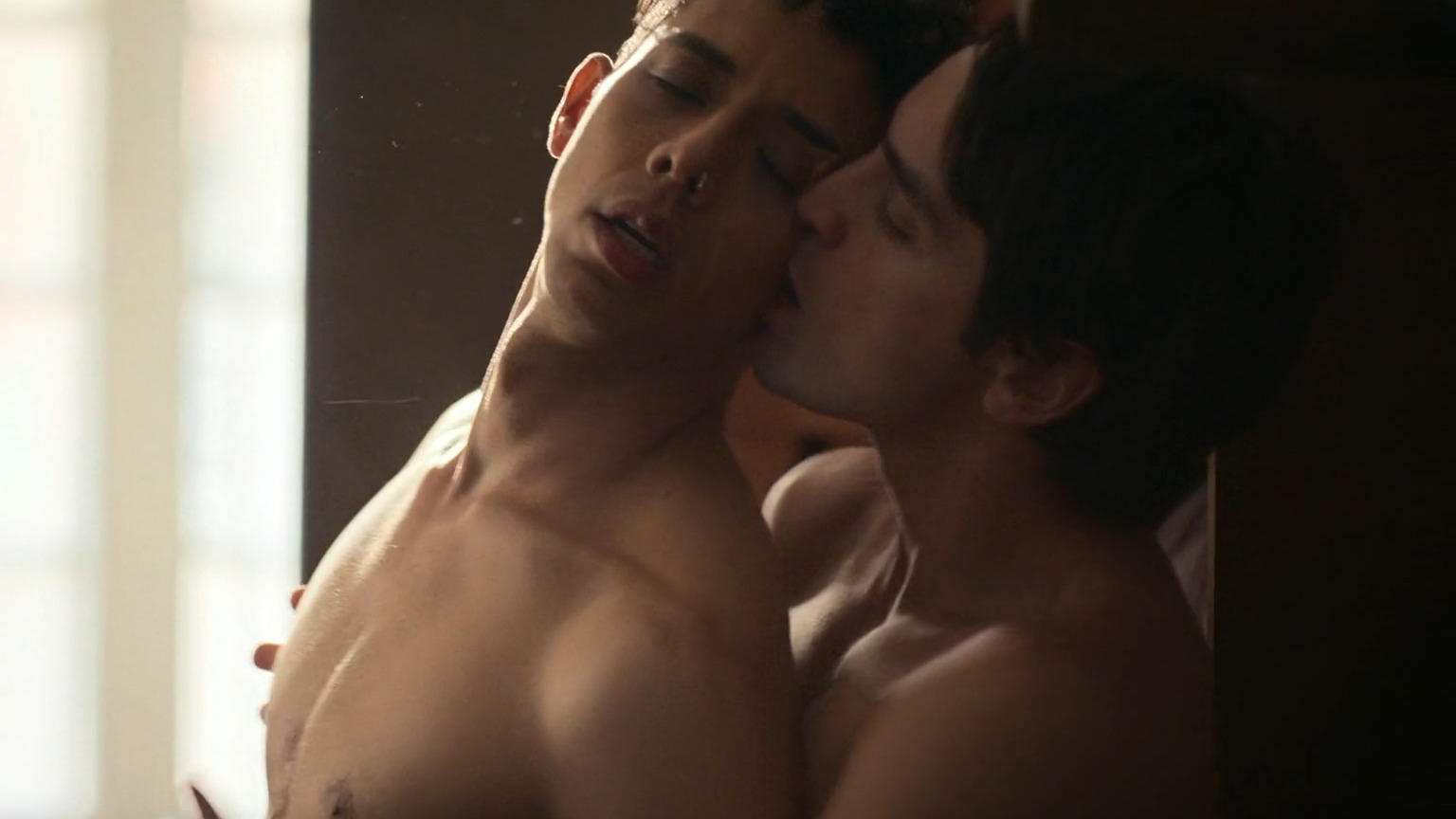 Just Alice's Sexiest Scenes with Leo Deluglio. Gay, Shirtless, butt, straight. 82722