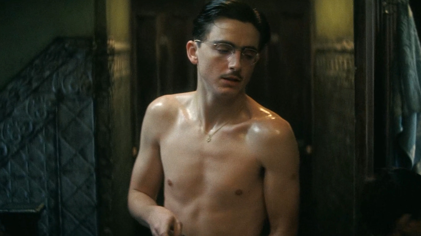 Sexiest Timothée Chalamet Scene in Marty Supreme. Shirtless, butt, straight. 83239