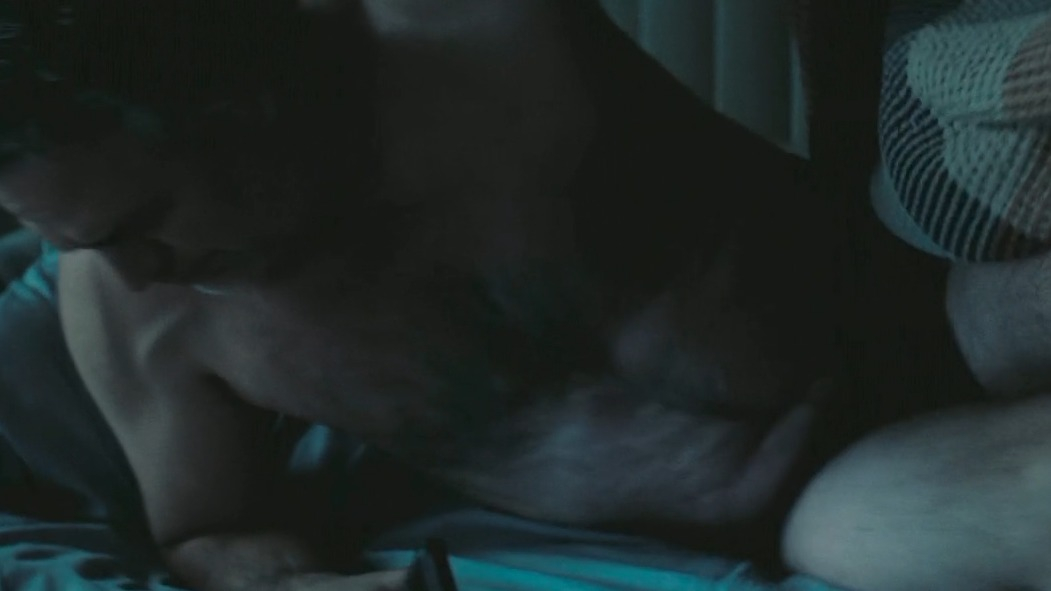 Hottest Mark Ruffalo Scene in Crime 101. Shirtless, Underwear. 83678