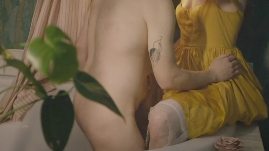 Kjell Brutscheidt Naked in Easy Girl. Butt, Shirtless, Straight. 84031