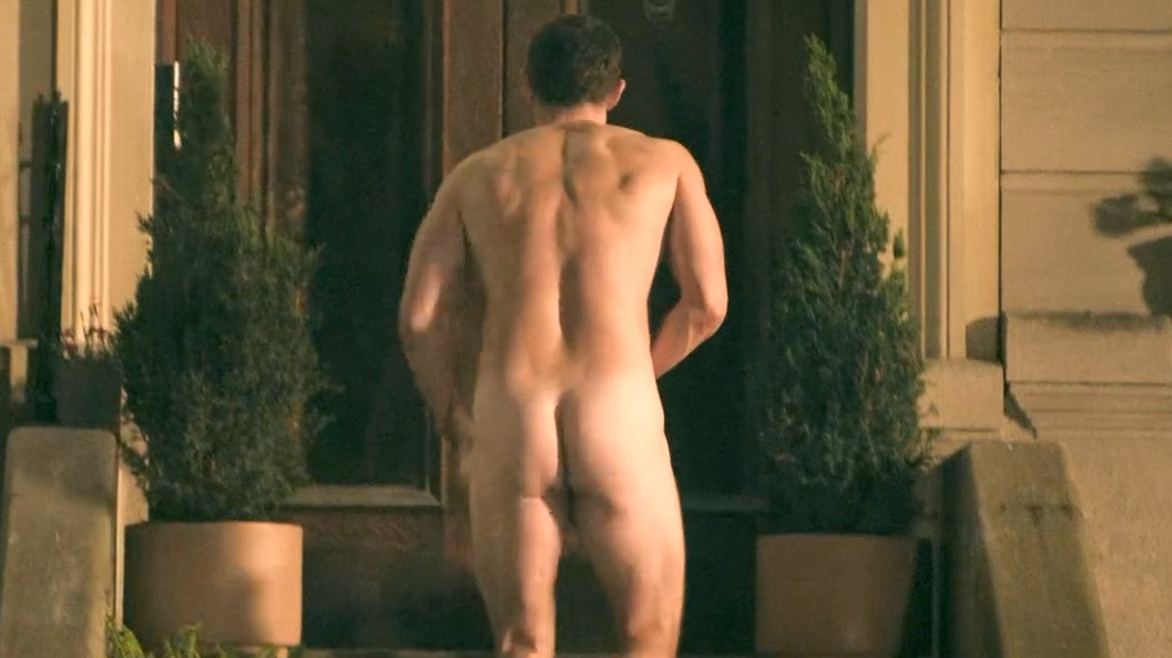 Callum Turner Nude as Owen. Butt, Sexy, Shirtless, Straight, underwear. 84368