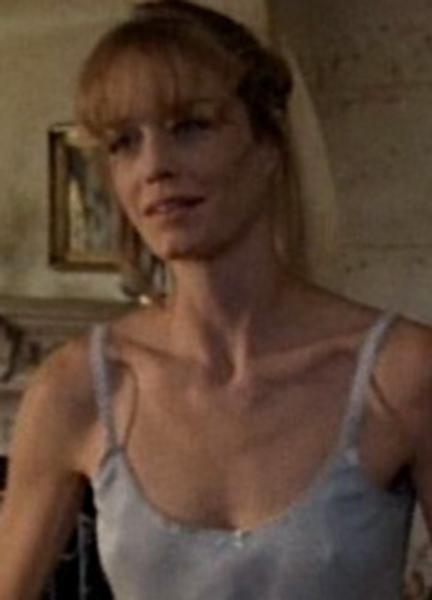 Suzy Amis Nude 230400
