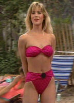Christina Applegate Bikini Sexy 216849