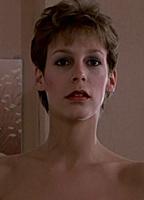 Jamie Lee Curtis Bikini Breasts 217020