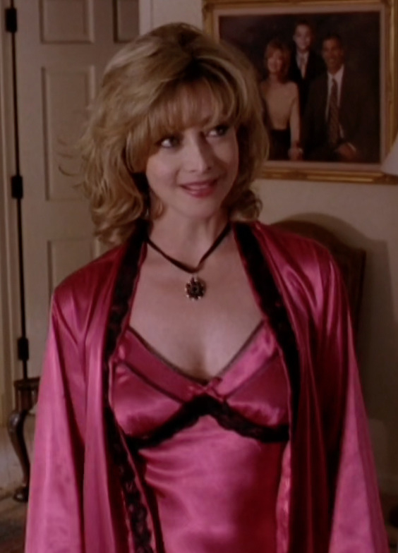 Sharon Lawrence