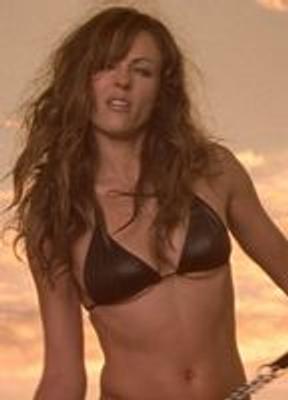 Elizabeth Hurley Model Bikini Breasts 217383