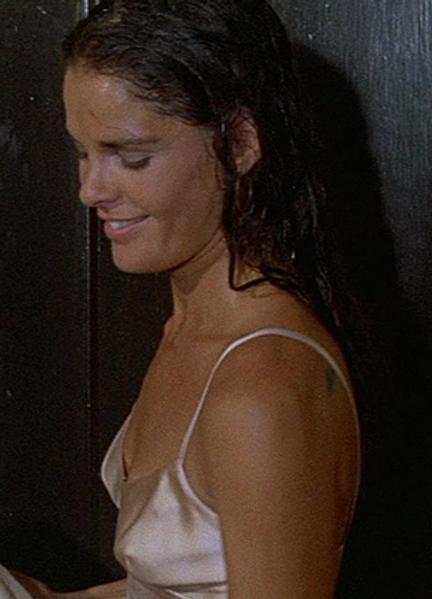 Ali MacGraw Naked 229014