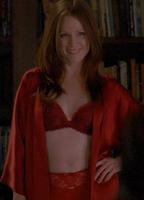Julianne Moore Breasts Bush 217473