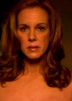 Elizabeth Perkins Bikini Breasts 225969