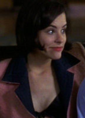 Parker Posey Bikini Breasts 227829