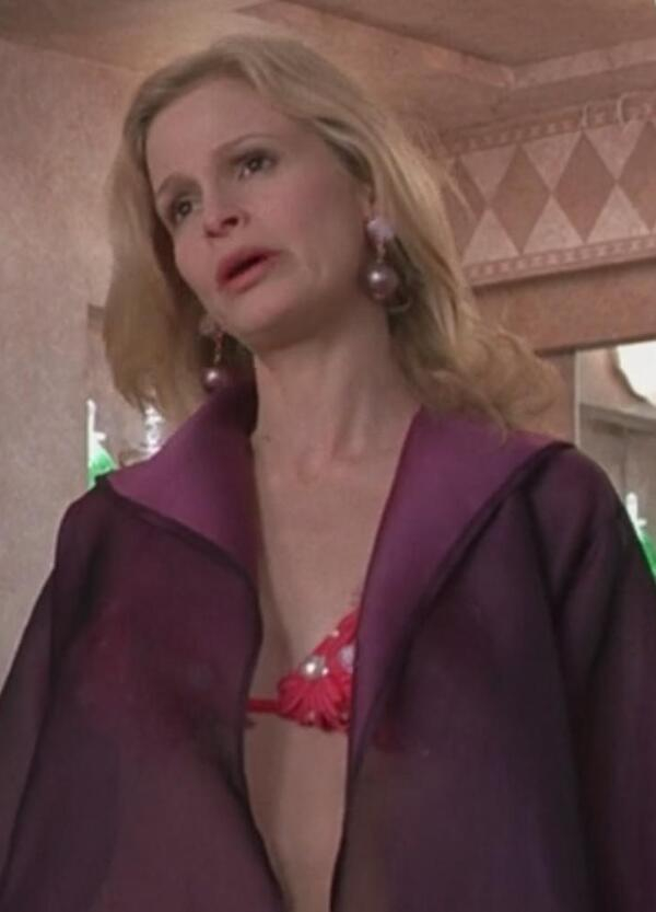 Kyra Sedgwick Nude Photos 272481