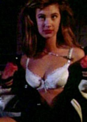 Shawn Weatherly Breasts 235197