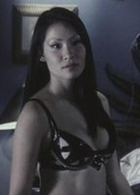 Lucy Liu Bikini Breasts 217890