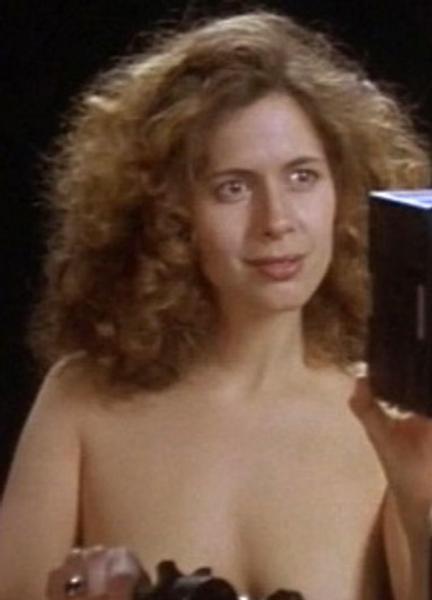 Jessica Hecht Nude Photos 230373