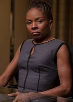 LisaGay Hamilton Breasts Lesbian 220812