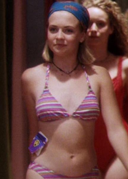Sexiest Melissa Joan Hart Scenes 226551