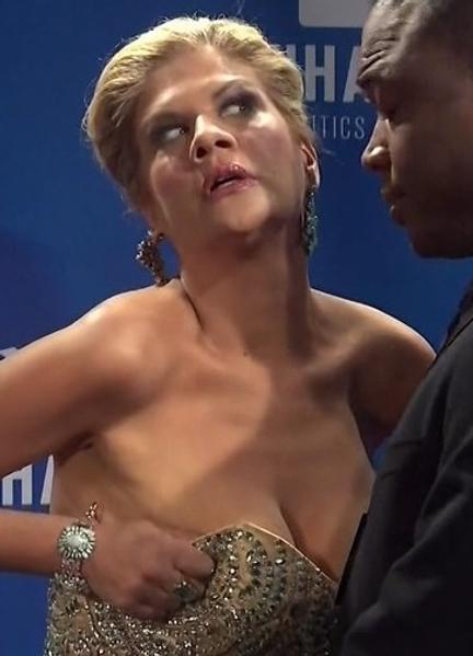 Sexy Kristen Johnston 225792