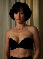 Linda Cardellini Bikini Lesbian 216933