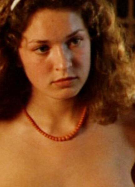Camilla Søeberg Nude Scenes 3039