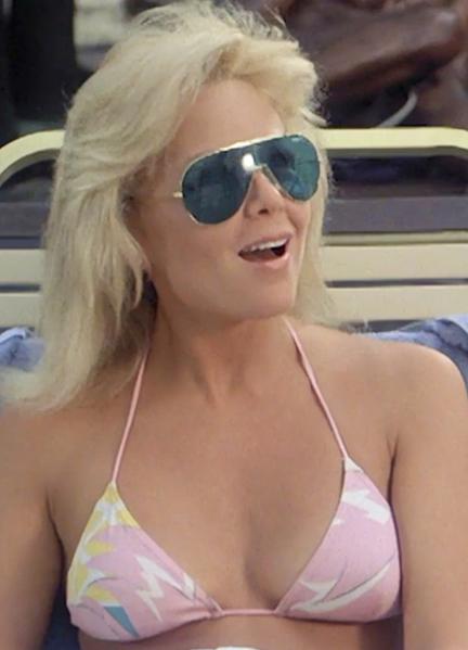 Sexiest Lisa Hartman Scenes 290771