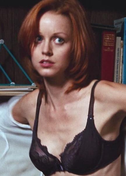 Lindy Booth Nude Photos 227049