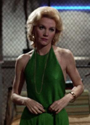 Elizabeth MacRae Breasts Bush 244194