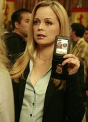 Marisa Coughlan Breasts Right Nipslip 224172