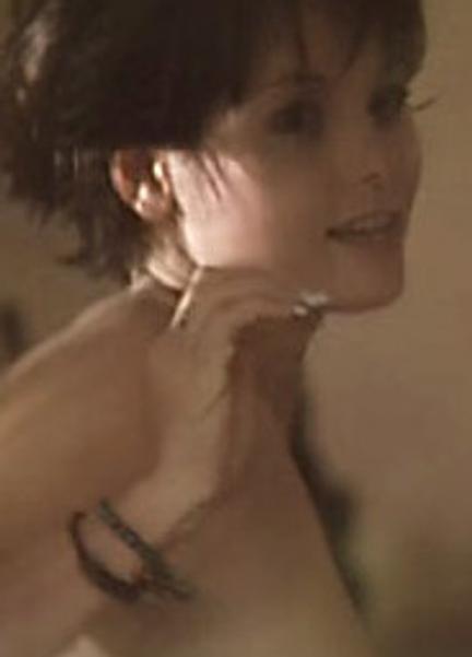 Angela Schijf Nude Photos 243801