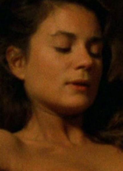 Valerie Gogan Nude Scenes 260775