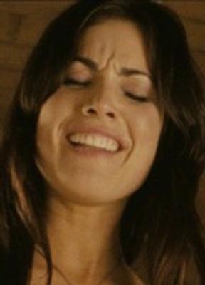 Carly Pope Bikini Breasts 231498