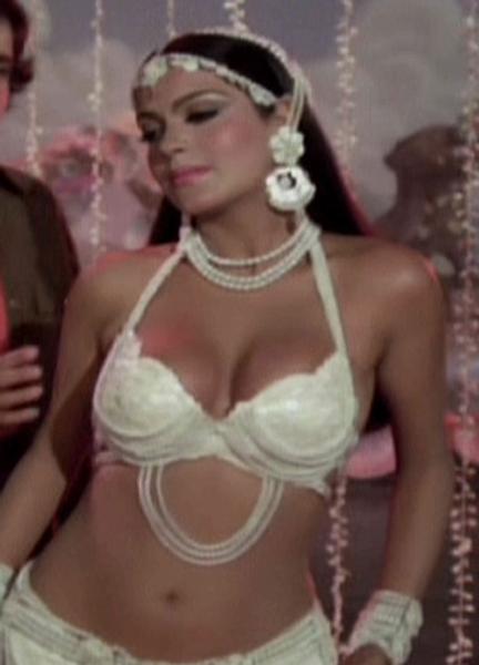 Sexy Zeenat Aman 229488