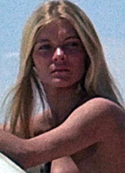 Gilda Texter Nude Photos 6041