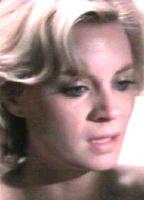 Jennifer Holmes Breasts 6353